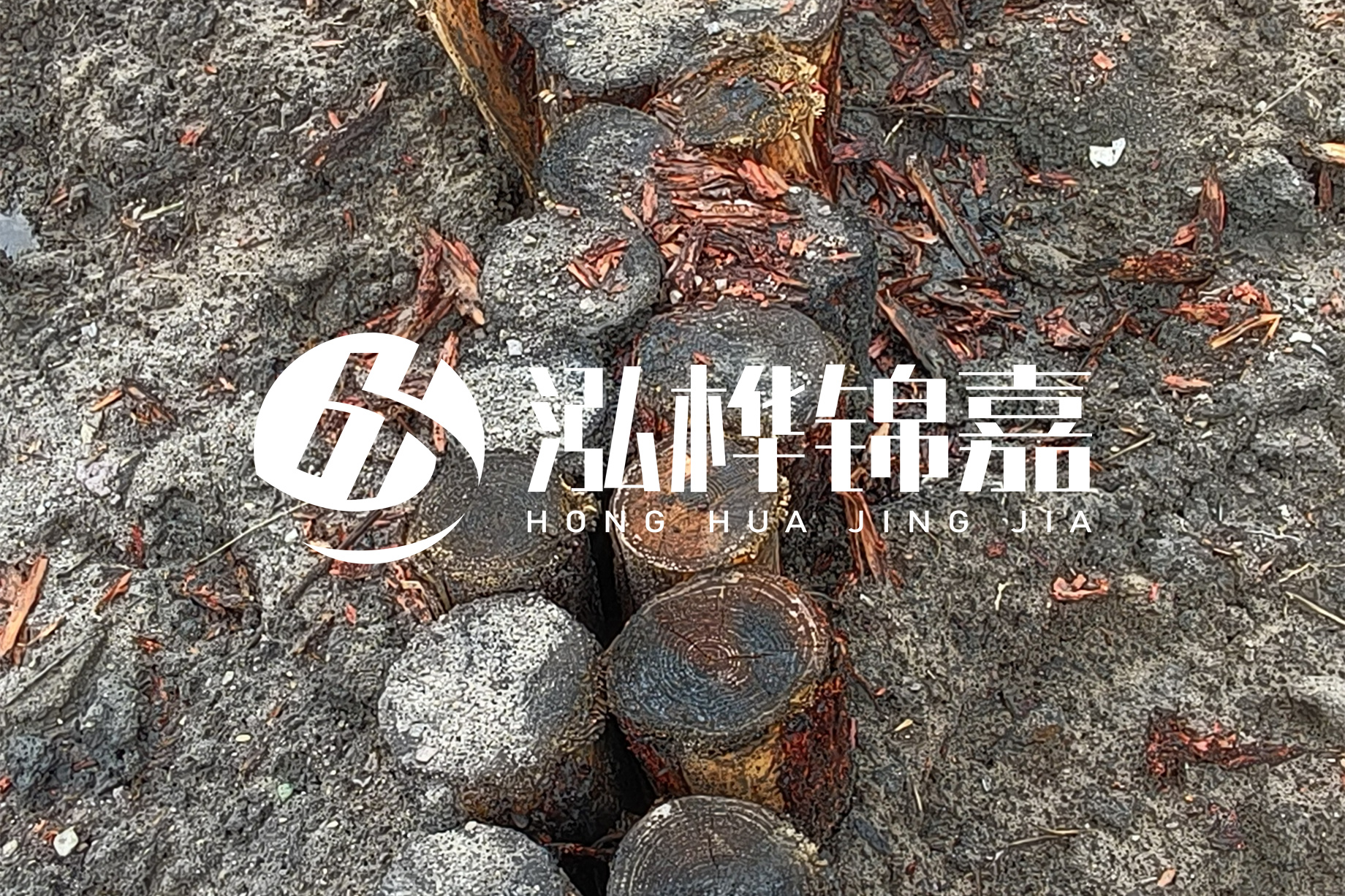 魚塘淤泥太多怎么清理？挖掘機清除淤泥的作用及方法