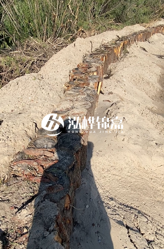 江蘇松木樁源頭廠家泓樺錦嘉-松木樁4米直徑8-10的價(jià)格？