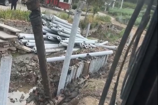 水泥樁批發(fā)廠(chǎng)家泓樺錦嘉-100根仿木樁施工大概需要多長(zhǎng)時(shí)間能完成？