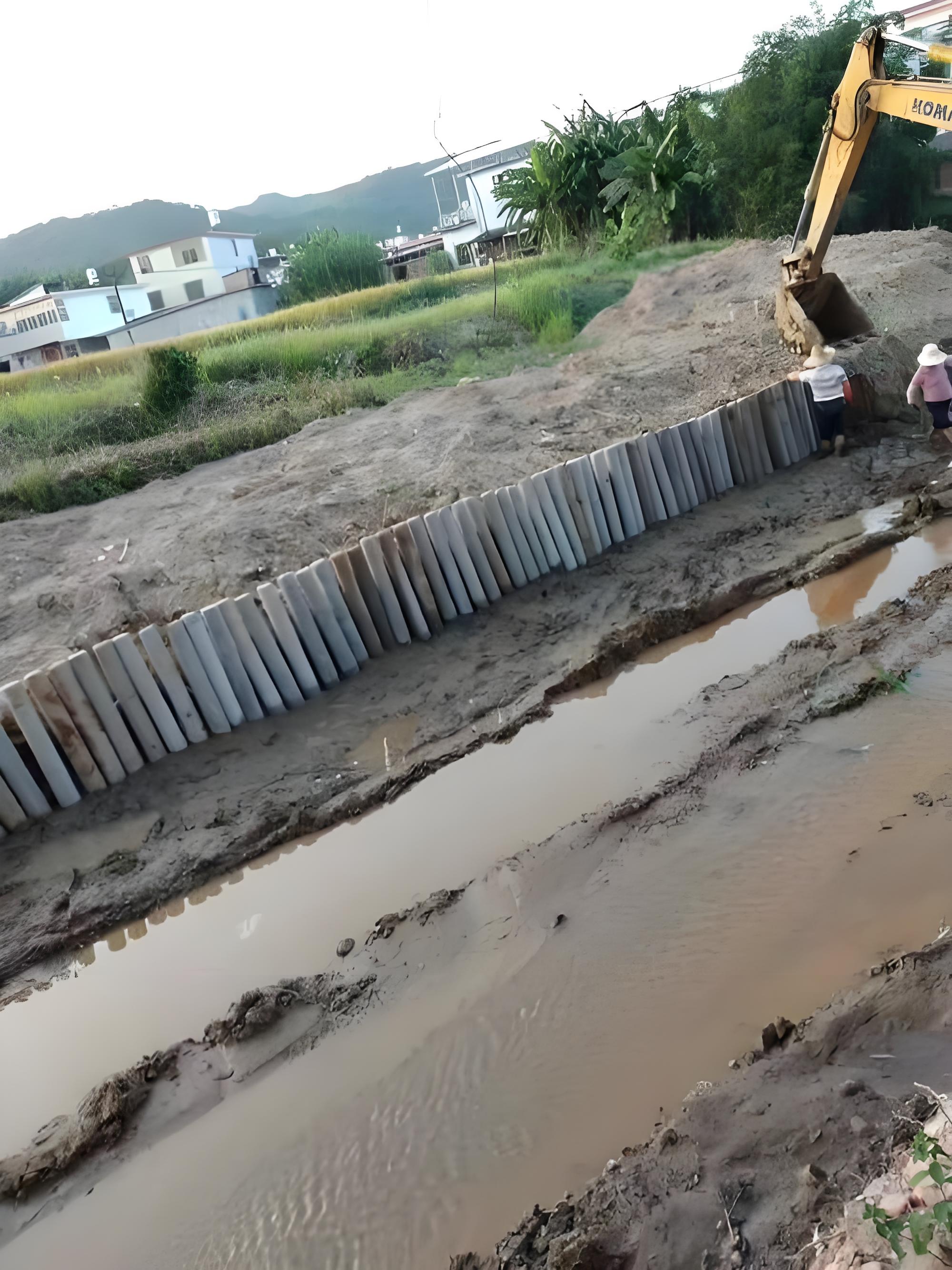 水泥樁廠家泓樺錦嘉-打水泥樁遇到軟土地基怎么加固？