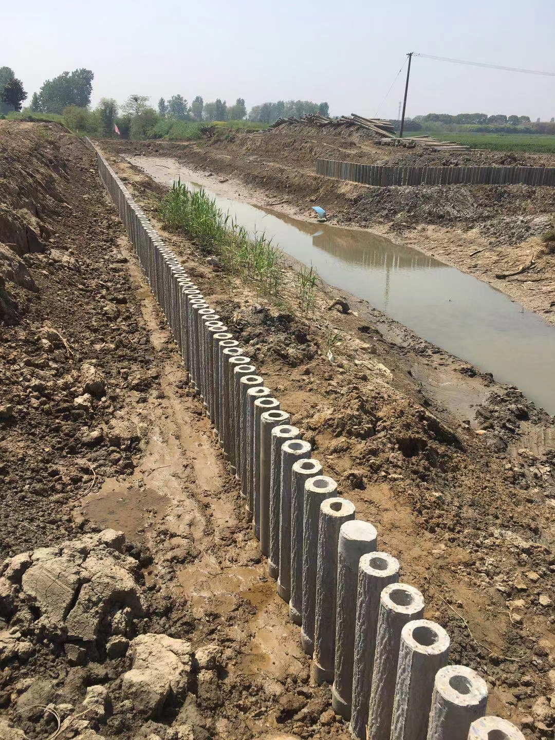 水泥仿木樁廠家泓樺錦嘉 - 混凝土圓樁施工前需要做試樁嗎？